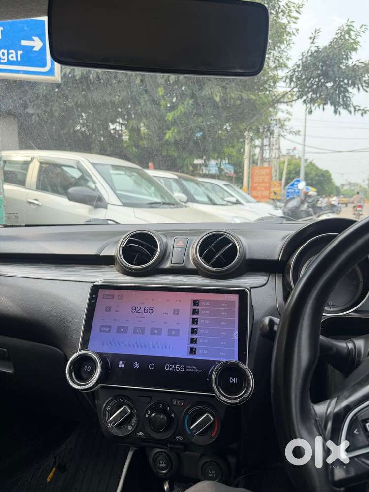 Maruti Suzuki Swift Vxi Optional, 2022, Petrol