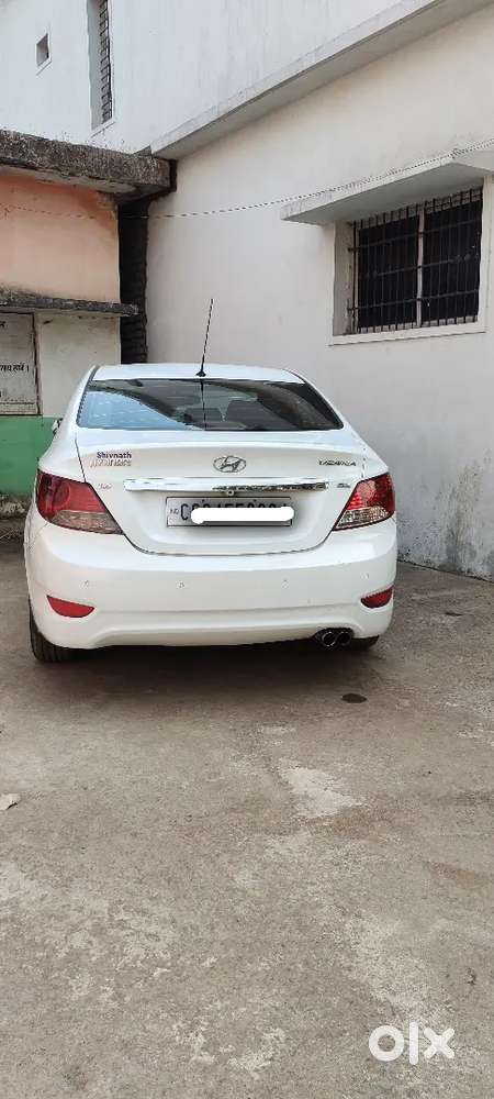 Hyundai Verna 2012 Diesel Good Condition Mileage 24 Kmpl.  Push Start
