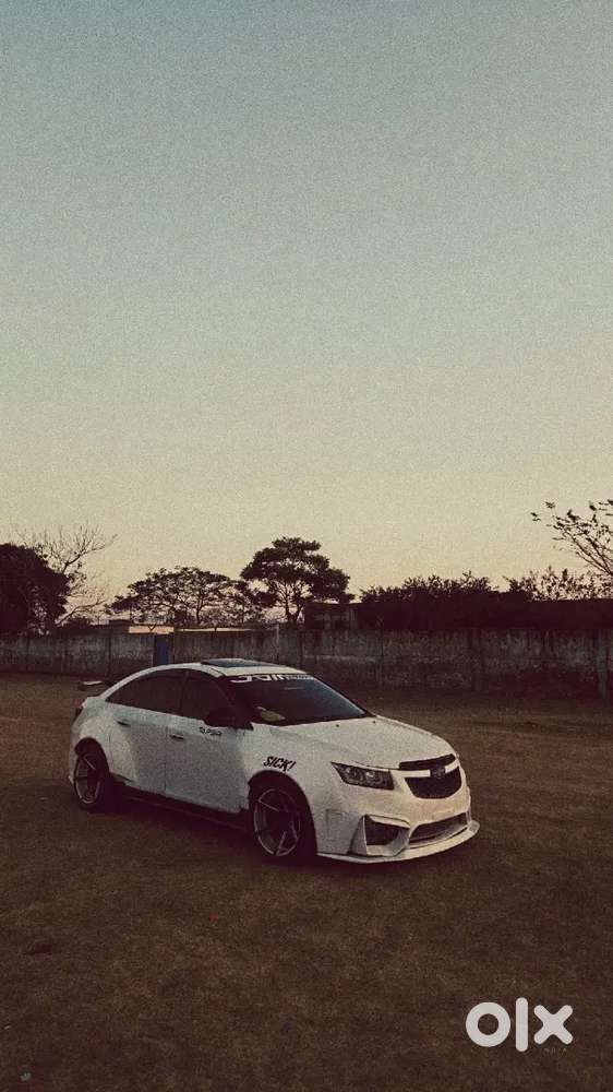 Chevrolet Cruze 2010 Diesel 35000 Km Driven