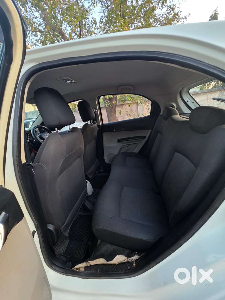 Tata Tiago 1.2 Revotron Xe Cng, 2017, Cng & Hybrids