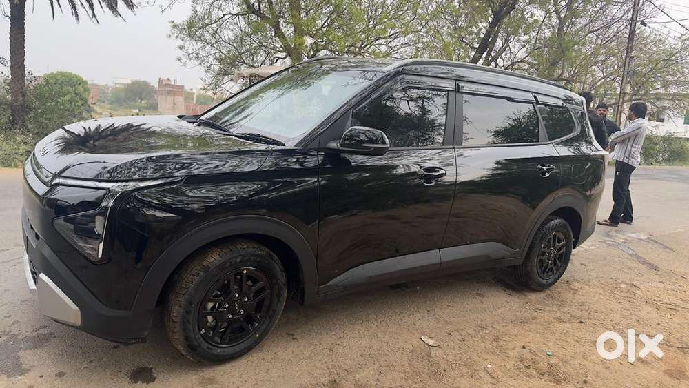 Kia Carens Clavis Hte O  800km Only Brand New