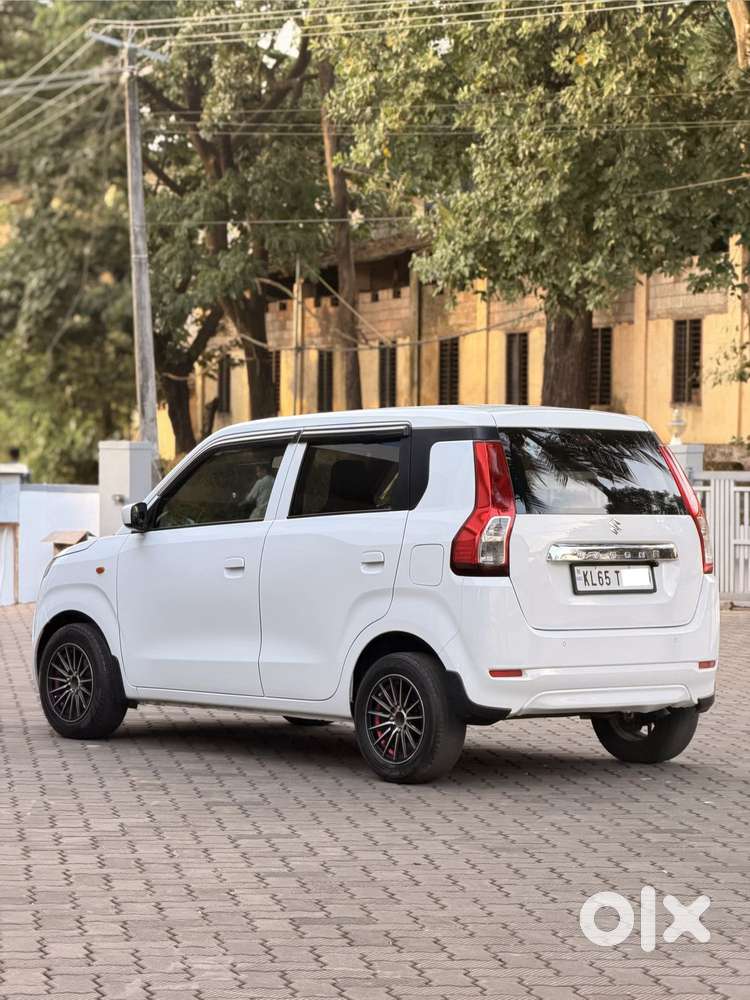 Maruti Suzuki Wagon R Vxi 1.0 Cng, 2022, Cng & Hybrids