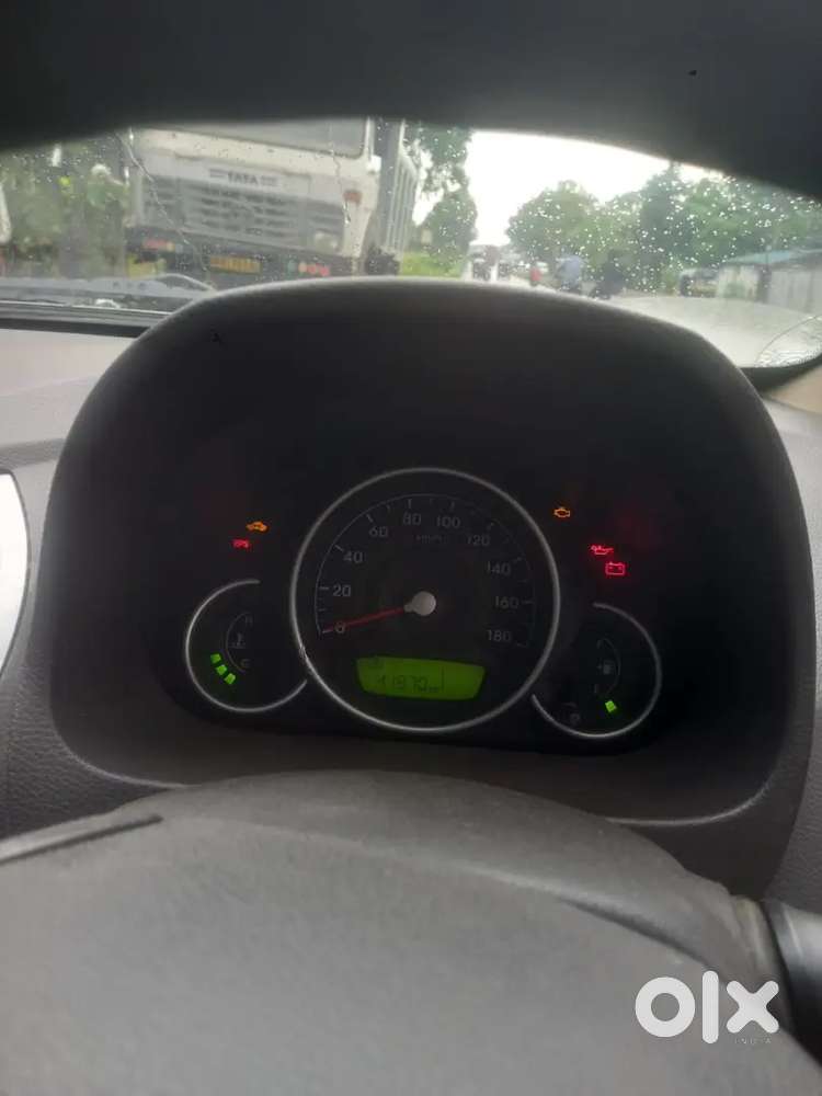 Hyundai Eon 1.0 Magna 2011 Petrol Manual