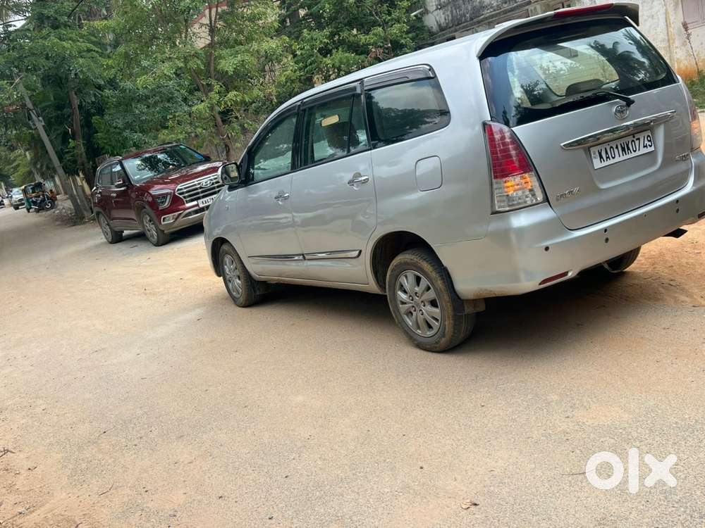 Toyota Innova Diesel 2011