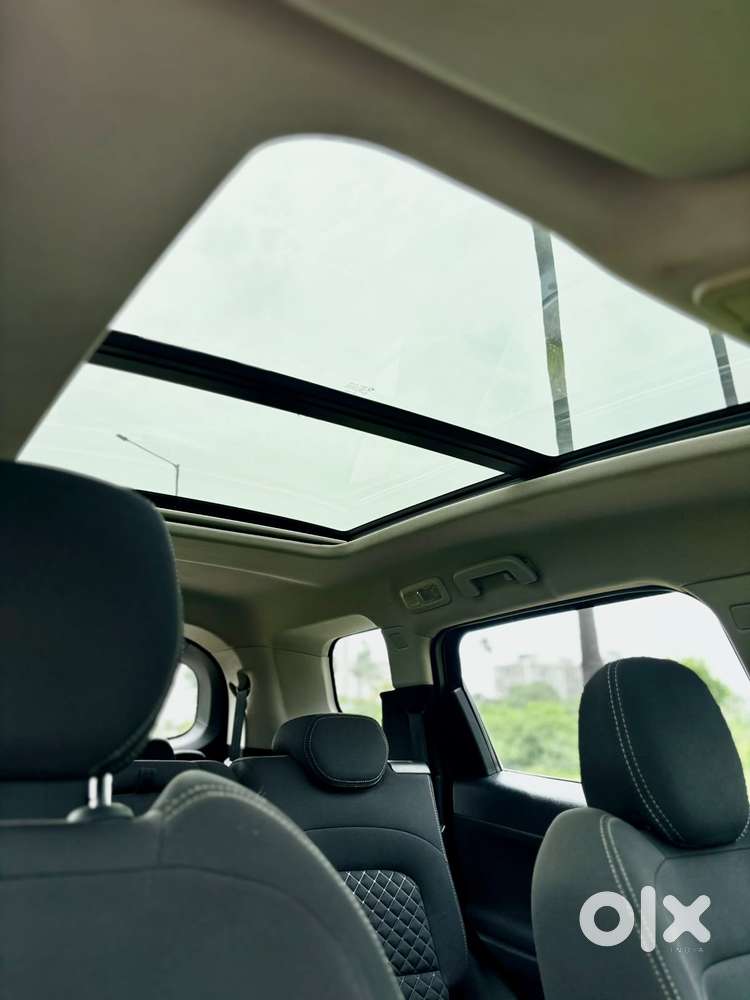 Tata Safari 2.0 Kryotec Xt Plus Dark Edition, 2023, Diesel