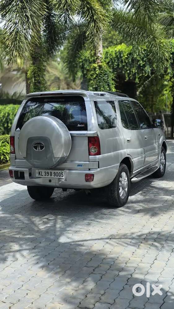 Tata Safari Dicor Vx 2010 Car.single Owner.