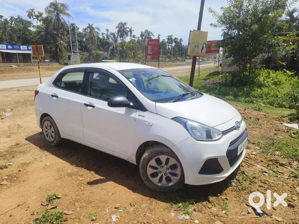 Hyundai Xcent Car