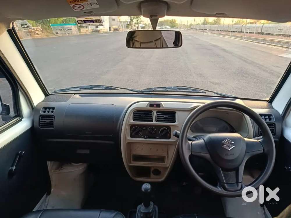 Maruti Suzuki Eeco 2024 Petrol 33000 Km Driven