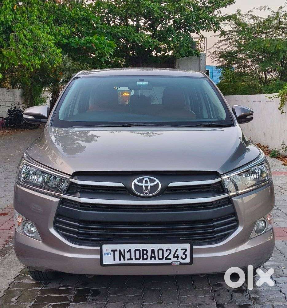 Toyota Innova Crysta 2.4 G Mt 8s, 2017, Diesel