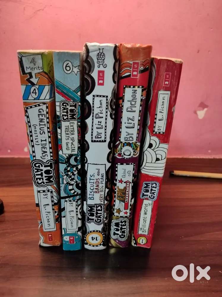 Tom Gates by Liz Pichon (set of 5 books)