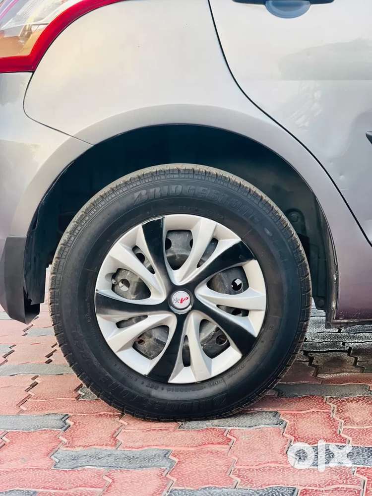 Maruti Suzuki Swift Vxi, 2013, Petrol