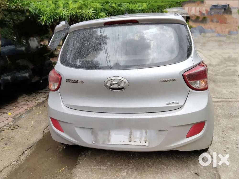 Hyundai Grand I10 2016 Diesel Well Maintained
