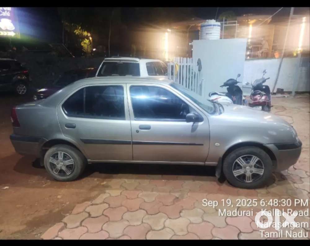 Ford Ikon 1.3 Petrol 2004