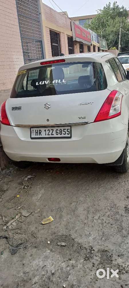 Maruti Suzuki Swift 2015 Petrol 68000 Km Driven