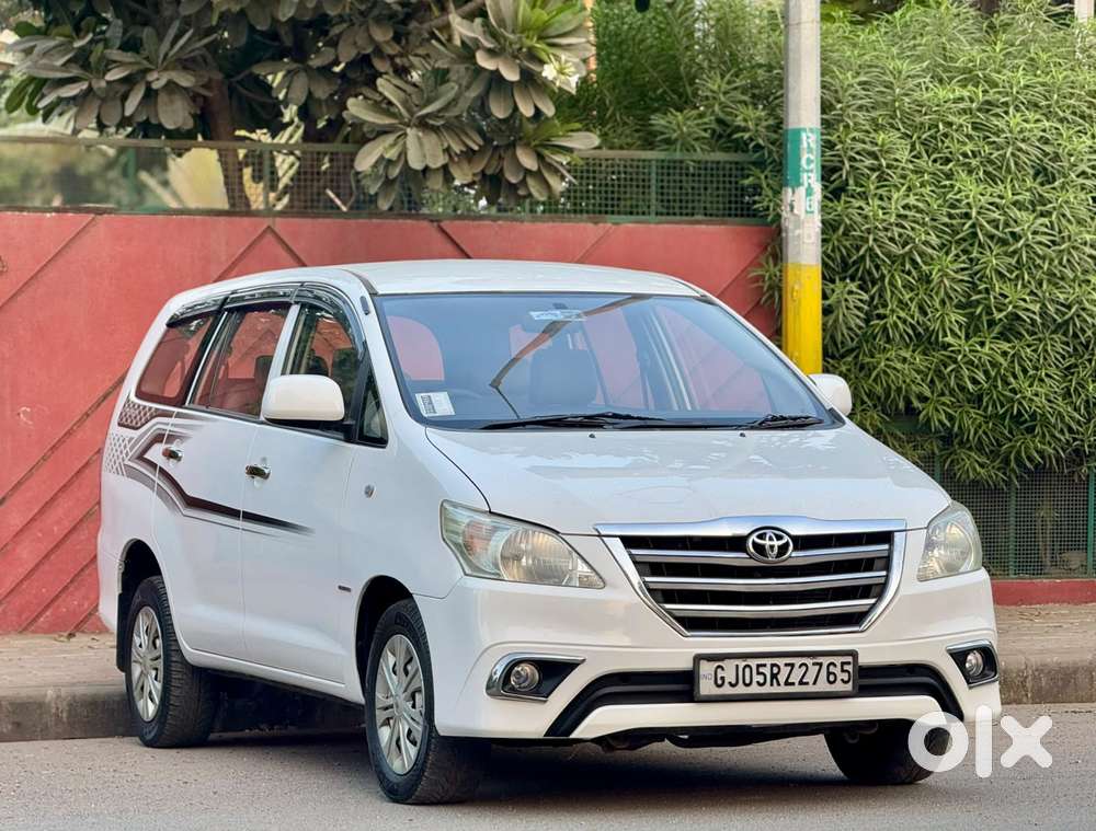 Toyota Innova 2.5 Gx 7 Str Bs-iii, 2016, Diesel