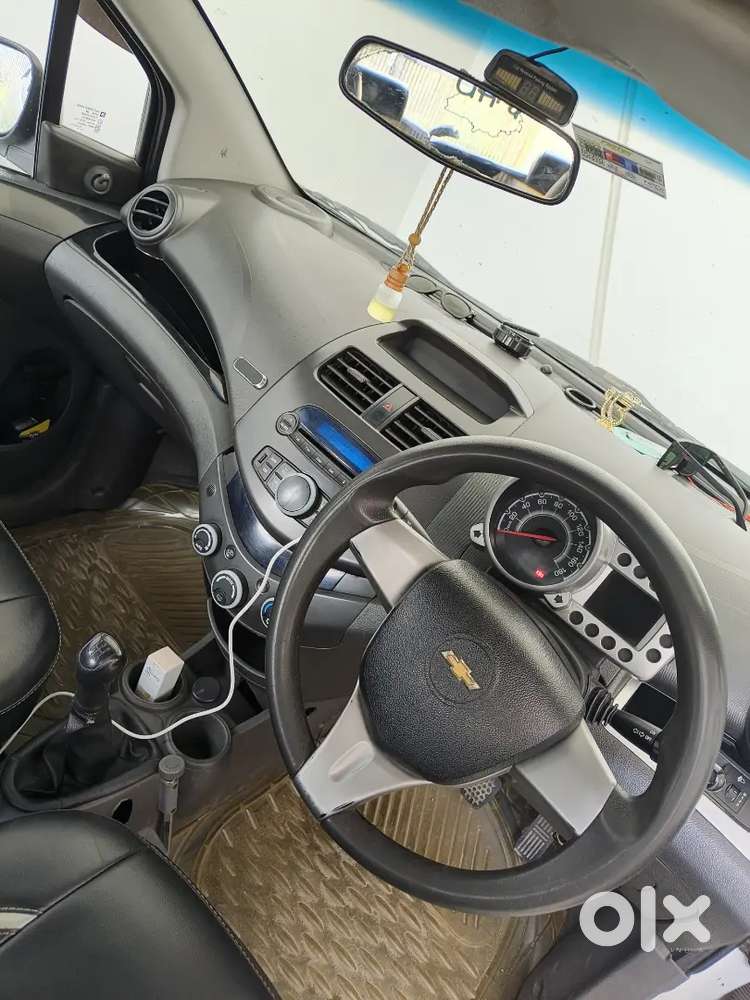 Chevrolet Beat Lt                     Rs 70,000