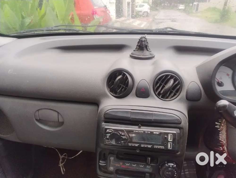 Hyundai Santro Xing Cng & Hybrids Well Maintained