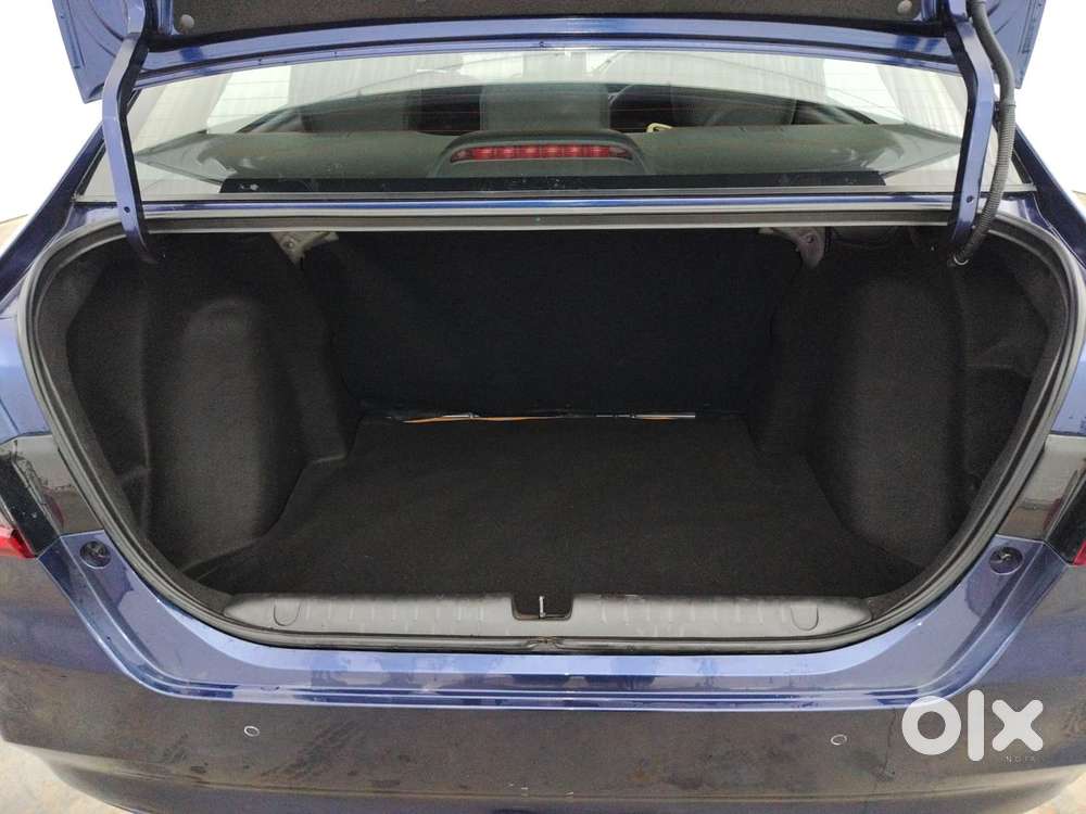 Honda Amaze Vx 1.2 Petrol Mt, 2025, Petrol