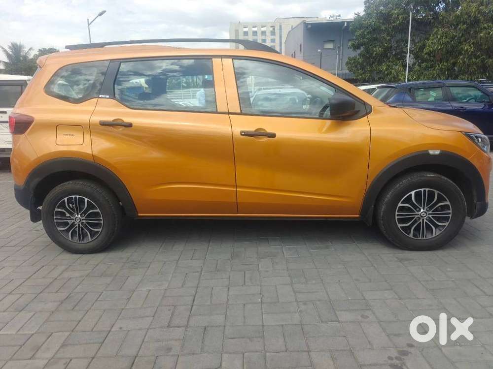 Renault Triber 1.0 Rxe, 2020, Petrol