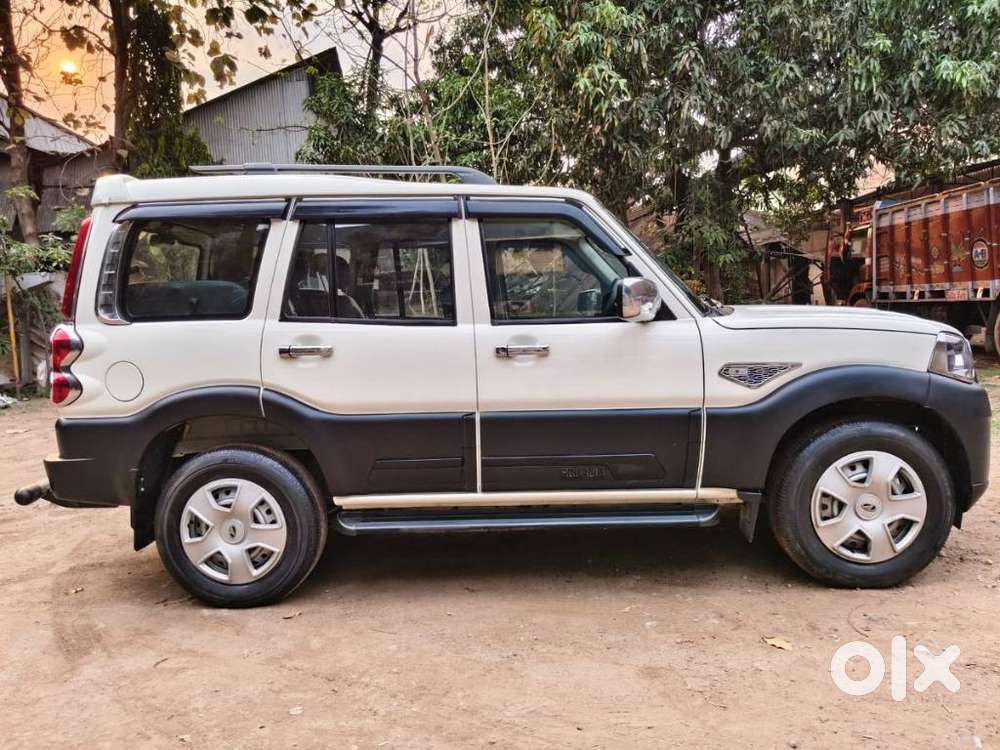Mahindra Scorpio Classic 2.2 S Mt 9 Str, 2023, Diesel