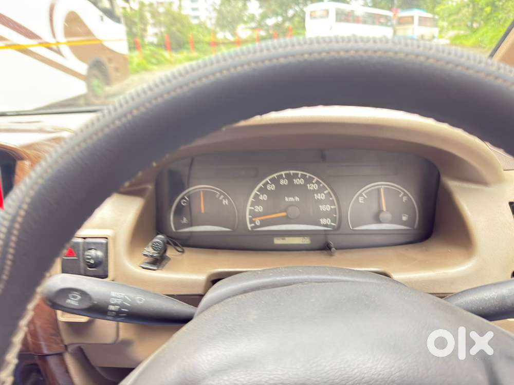 Chevrolet Tavera 2010 Diesel Well Maintained