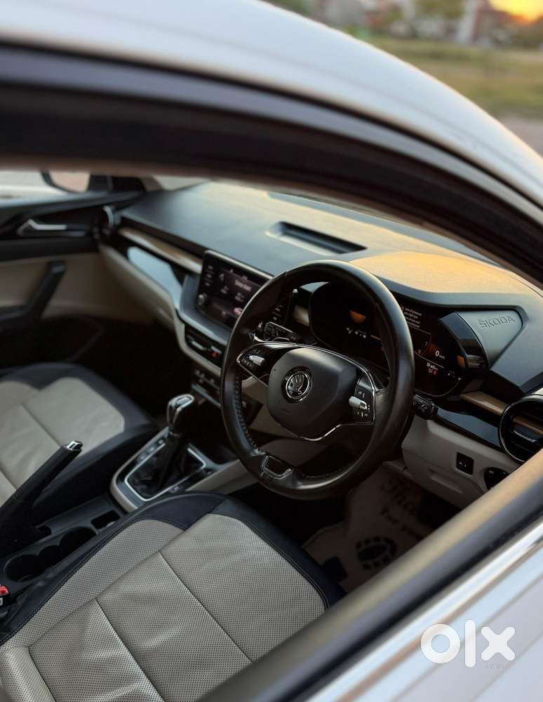 Skoda Slavia 1.5 Tsi Style Dsg, 2023, Petrol