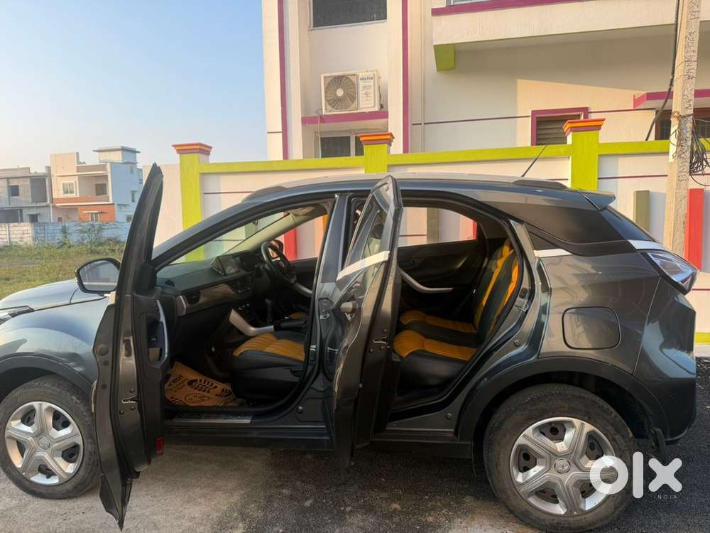 Tata Nexon 2023 Xm(s) Sunroof Variant For Sale