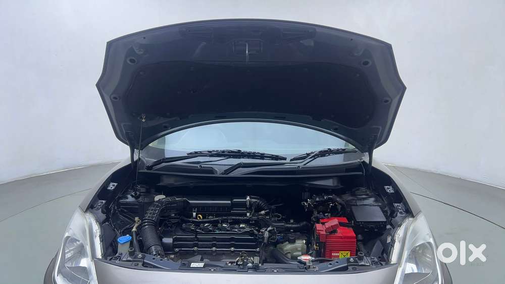 Maruti Suzuki Dzire 1.2 Vxi Amt, 2019, Petrol