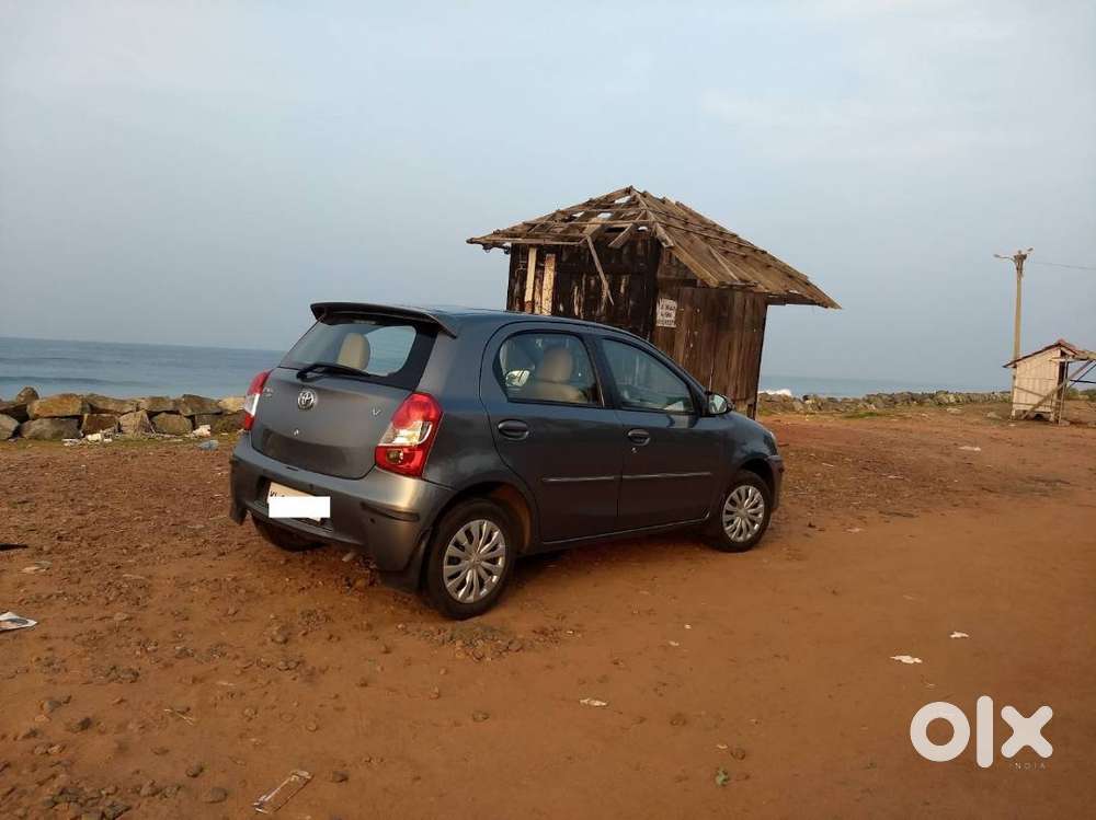 Toyota Etios Liva 2016 Petrol Well Maintained 55000 Kms