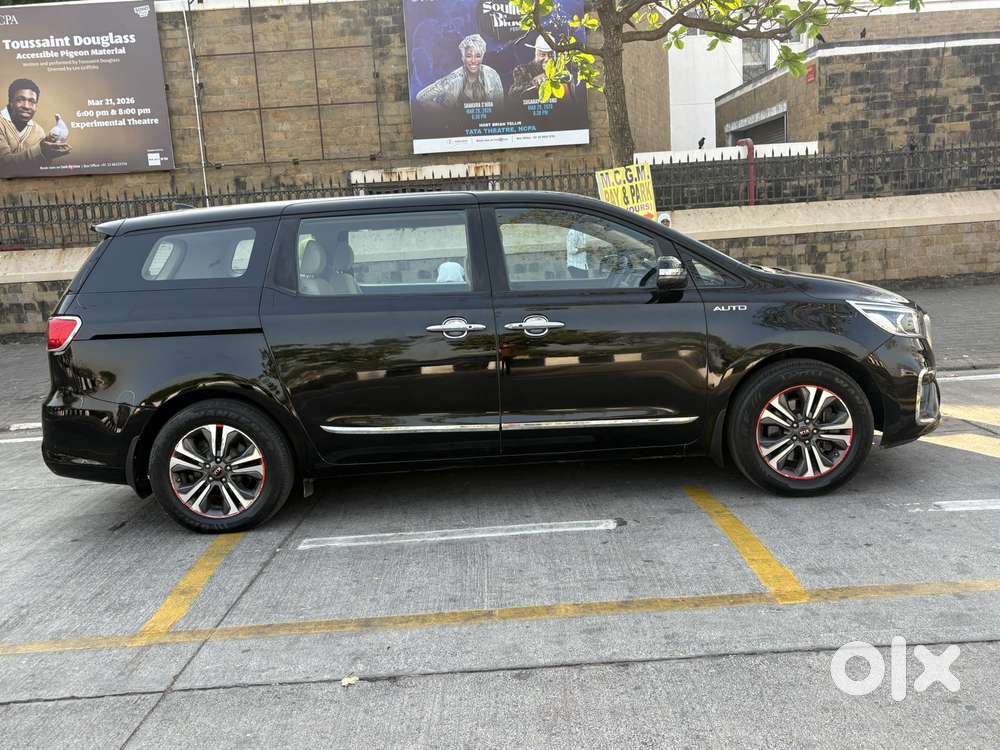 Kia Carnival Premium, 2020, Diesel