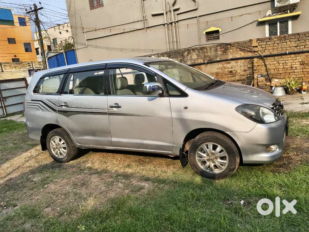 Toyota Innova 1st Owner Diesel