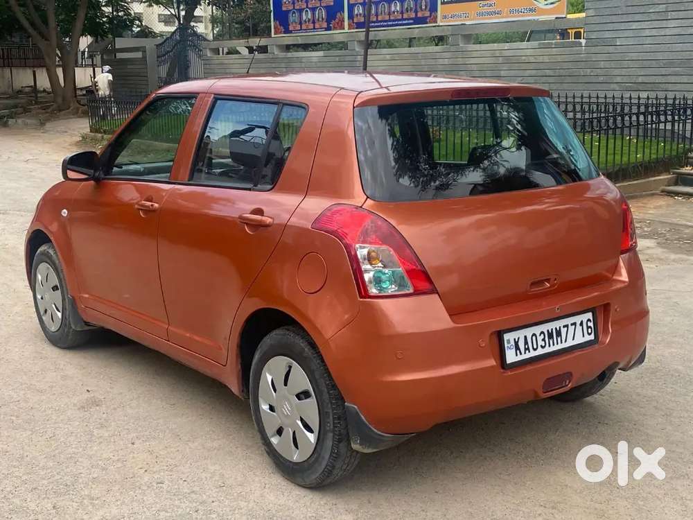 Maruti Suzuki Swift 2010 Petrol 76000 Km Driven