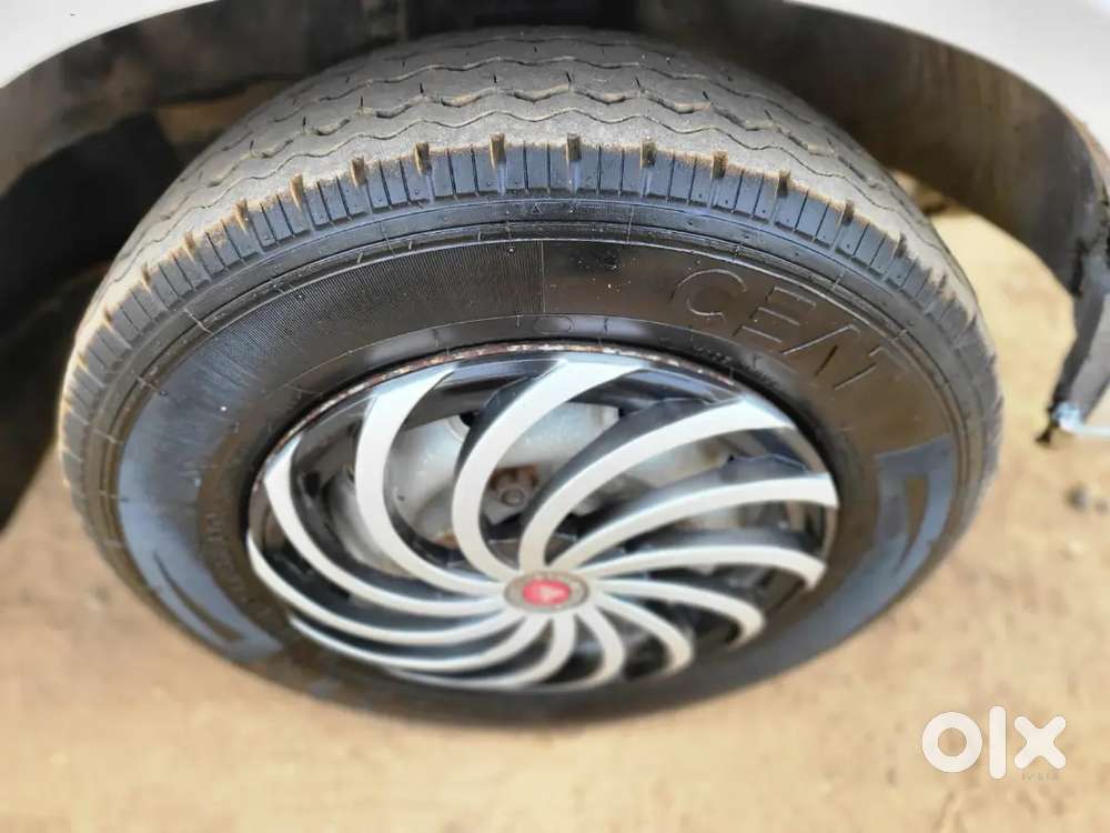 Maruti Suzuki Omni 2013 December