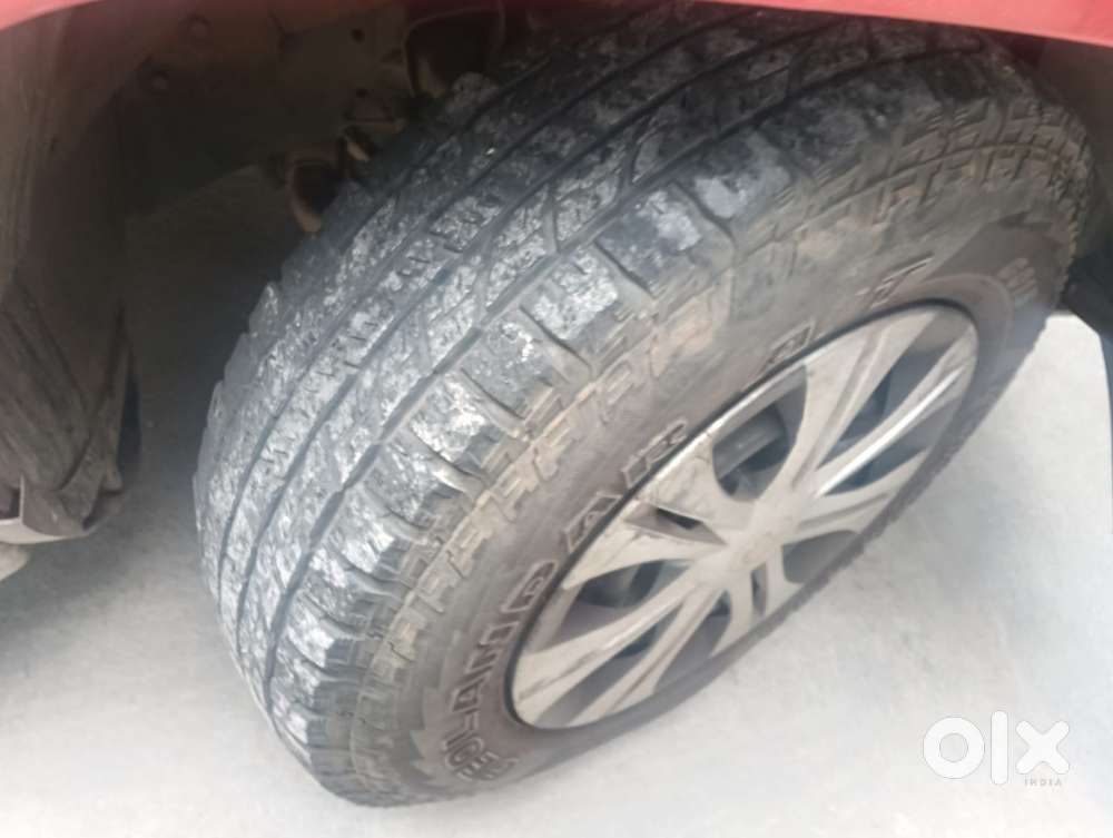Mahindra Tuv 300 T6, 2018, Diesel