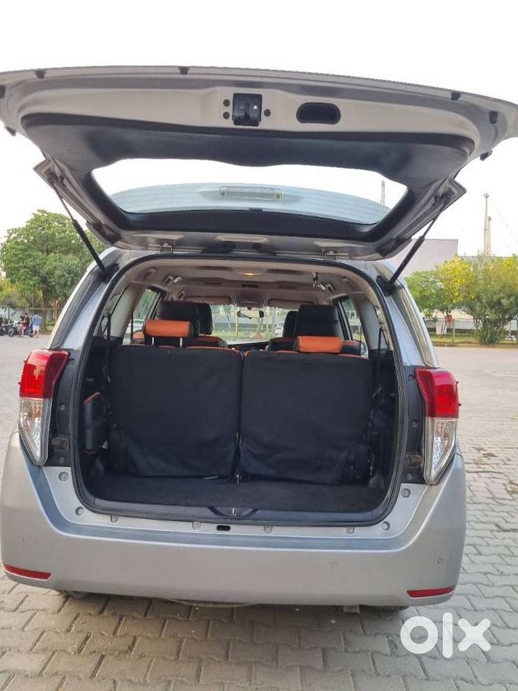Toyota Innova Crysta 2.7 V, 2020, Petrol