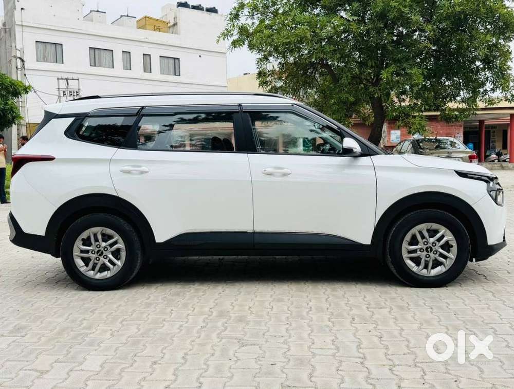 Kia Carens, 2023, Diesel
