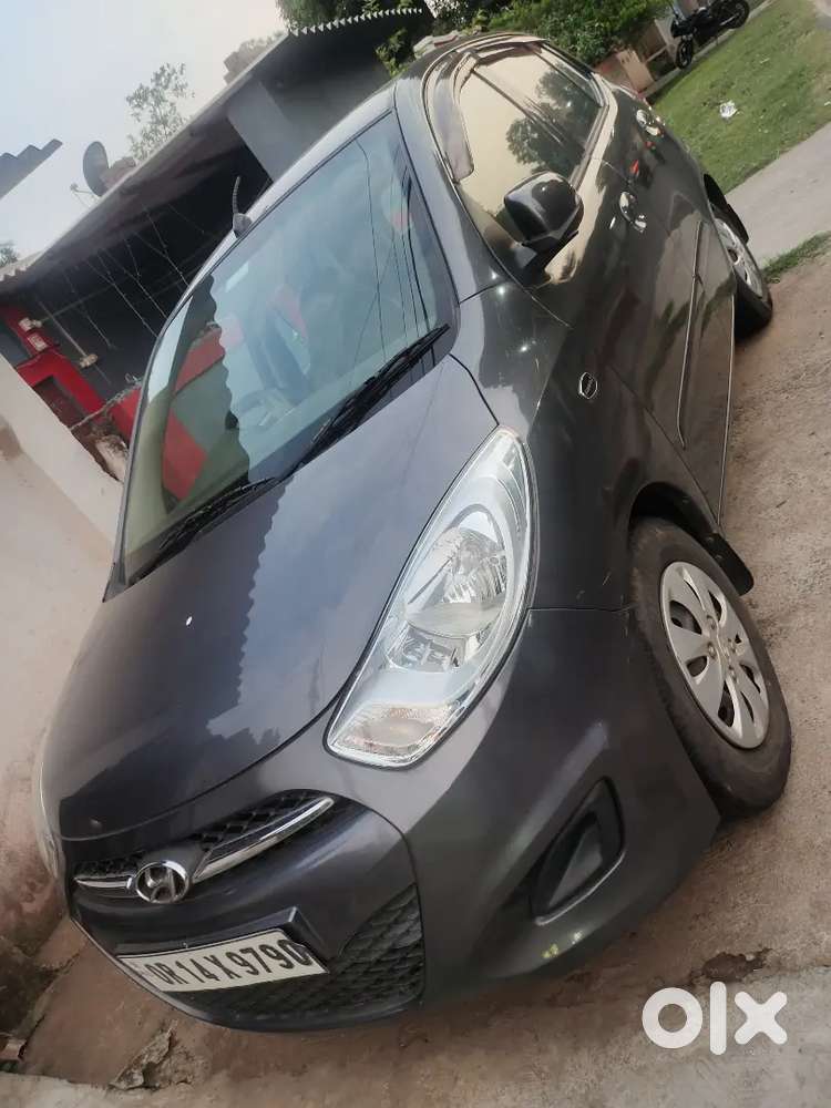Hyundai I10 Sportz 2012