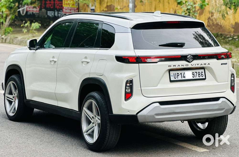 Maruti Suzuki Grand Vitara Smart Hybrid Alpha, 2024, Petrol