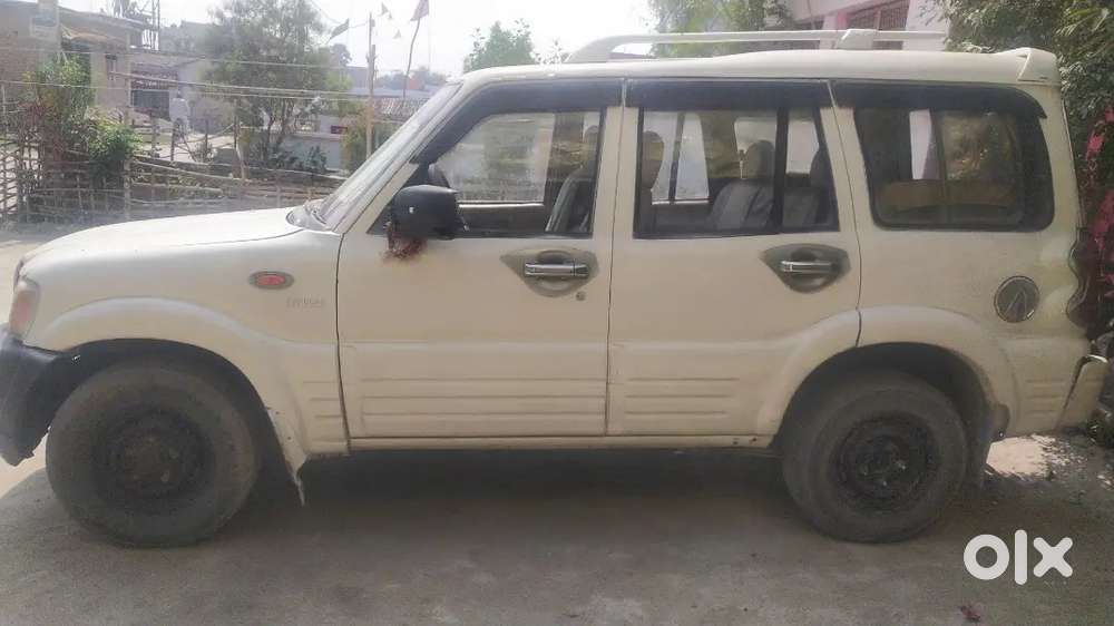 Mahindra Scorpio 2004