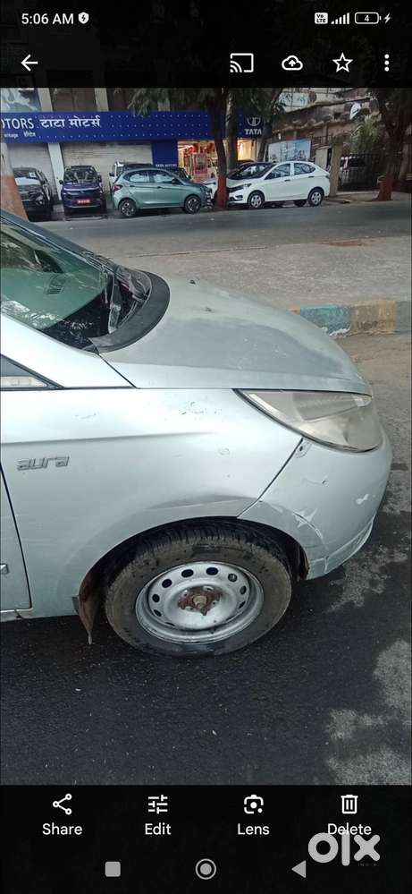 Tata Indica Vista Quadrajet 1.3  Fait Diesel Engine.