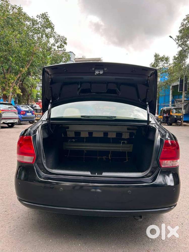 Volkswagen Vento Petrol Highline, 2011, Petrol