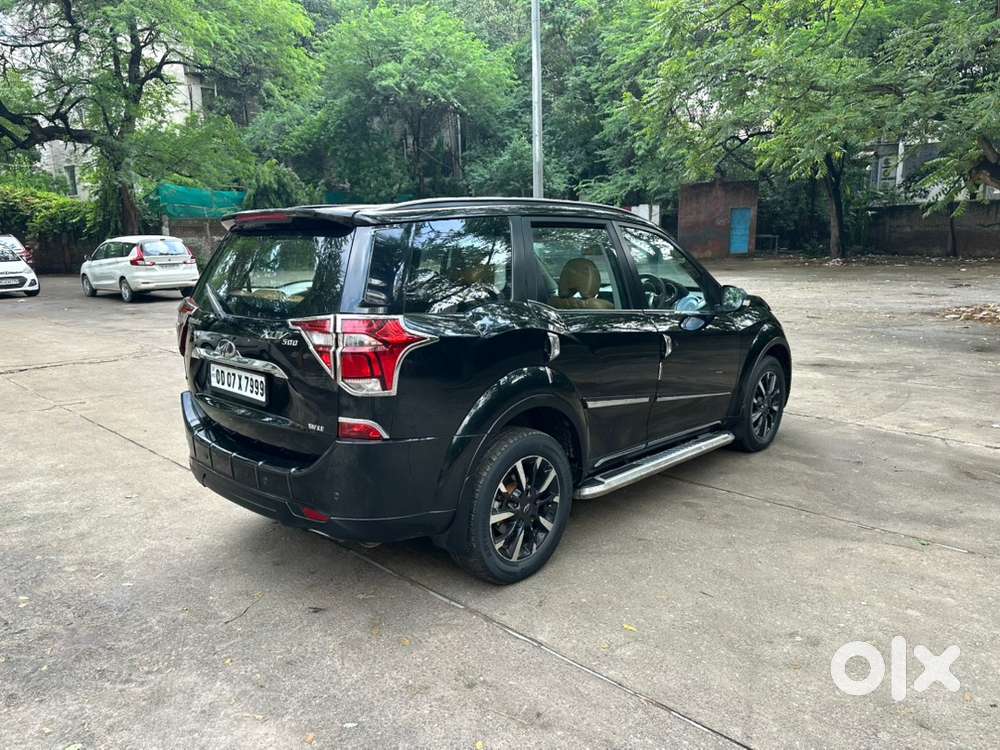 Mahindra Xuv500 Diesel 2018 W11 In Excellent Condition