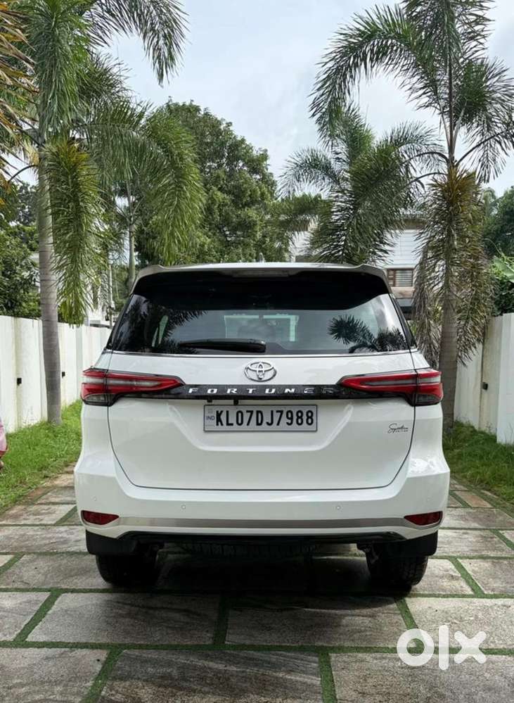 Toyota  Fortuner 2025