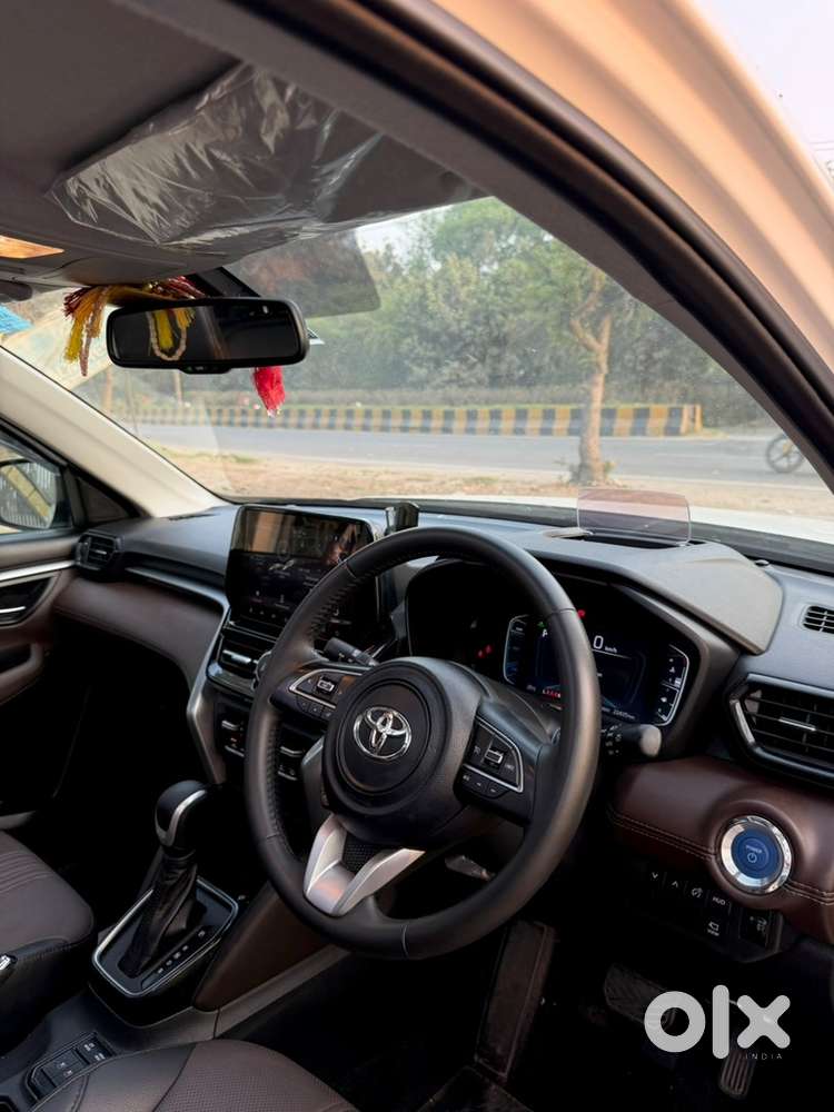 Toyota Urban Cruiser Hyryder 2024