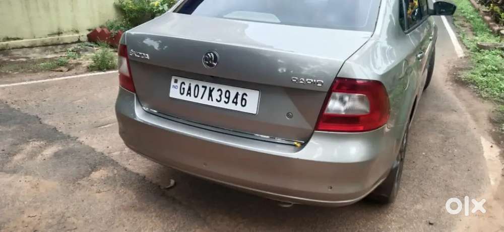 Skoda Rapid 2015 Petrol 91000 Km Driven