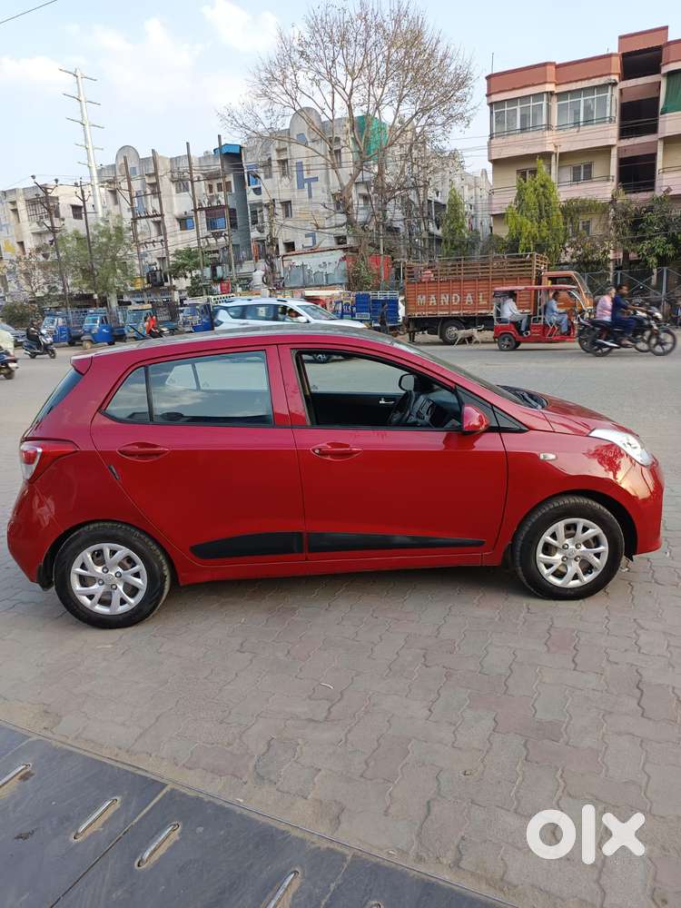 Hyundai Grand I10 2016-2017 Sportz, 2017, Petrol