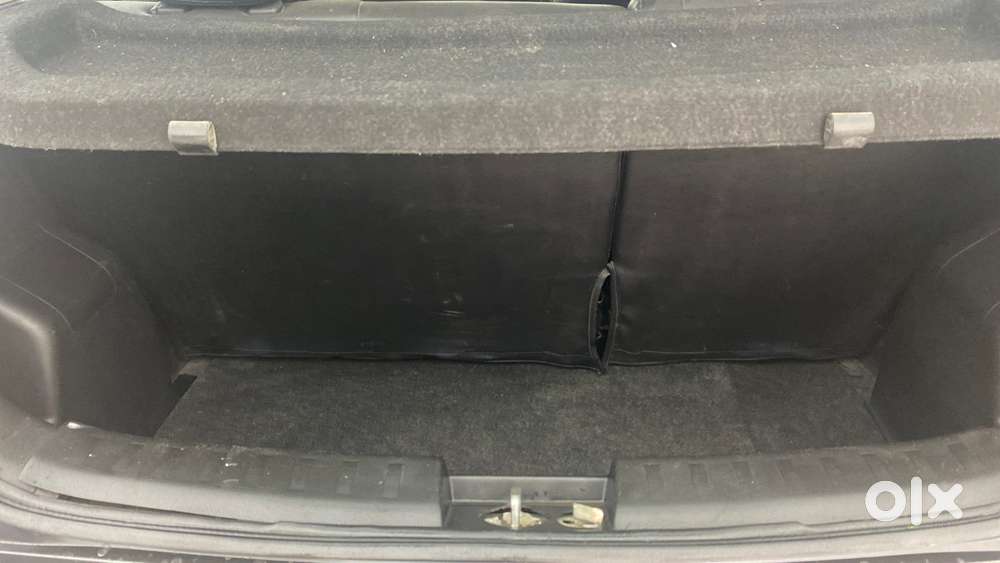 Maruti Suzuki Swift 1.2 Lxi (o), 2017, Petrol