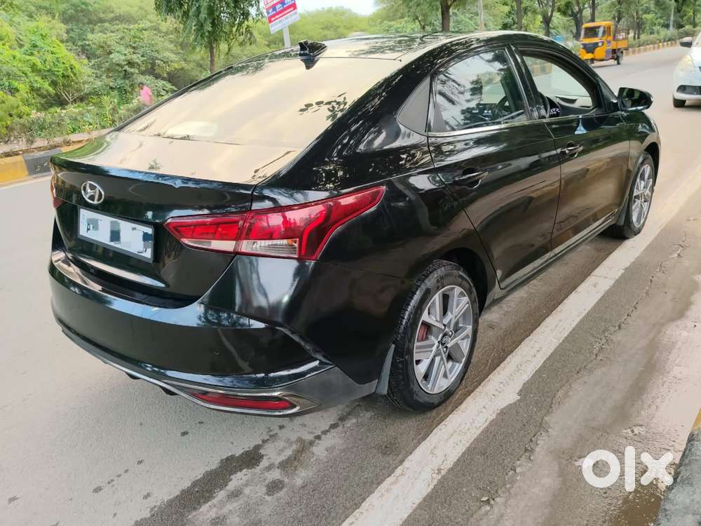 Hyundai Verna 1.5 Sx Petrol Mt, 2022, Petrol