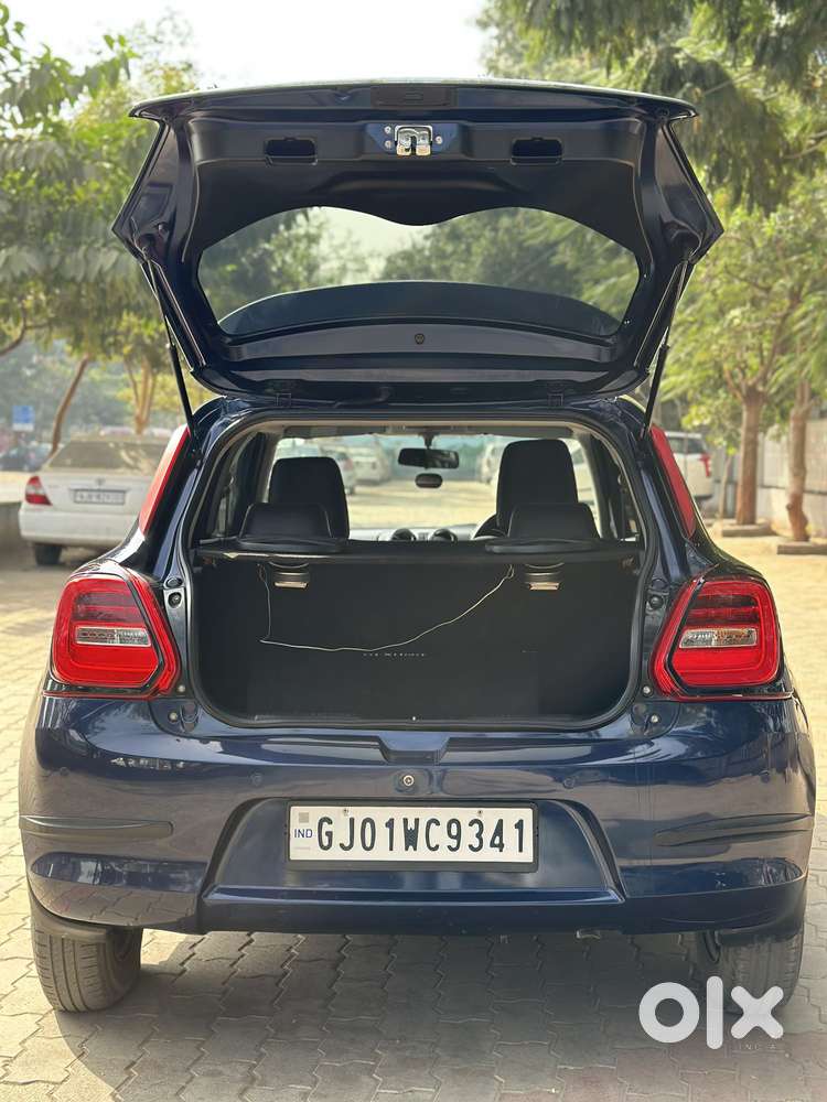 Maruti Suzuki Swift Vxi Optional, 2021, Petrol