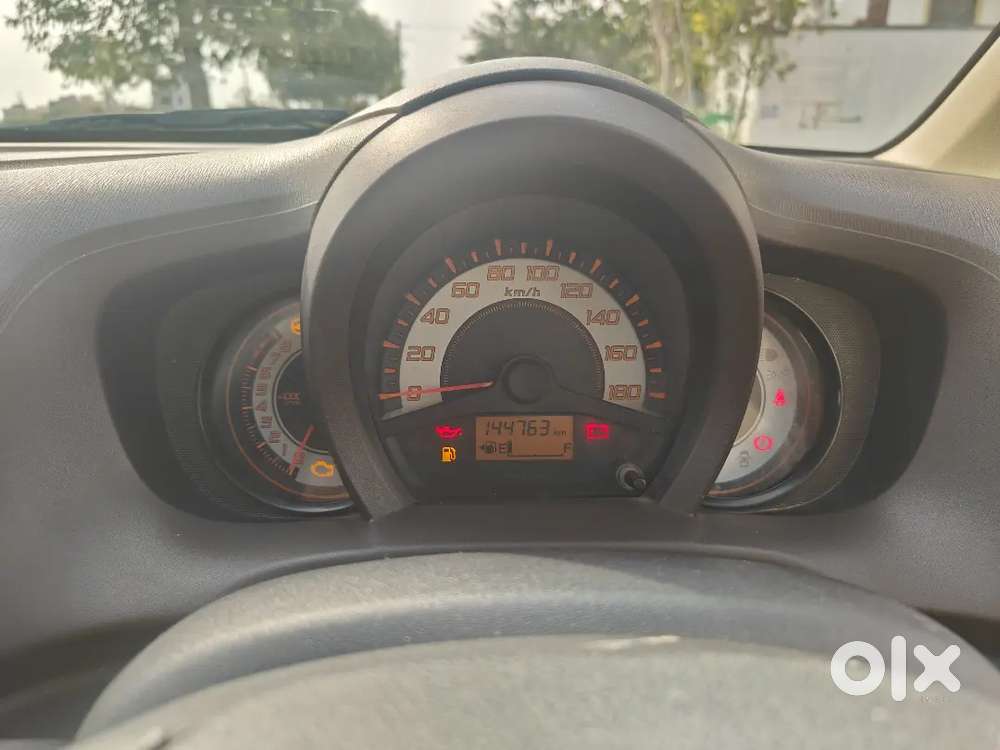 Honda Brio Petrol S Mt 2013